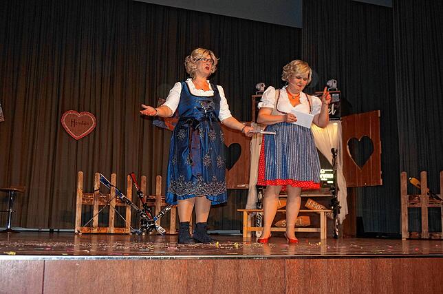 Bild 37: Stimmung pur beim Düengemer Stadl