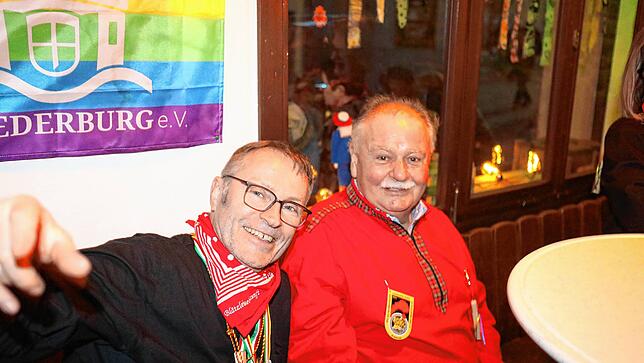 Bild 23: Ho Narro! In den Konstanzer Gassen wird immer noch Fasnacht gefeiert