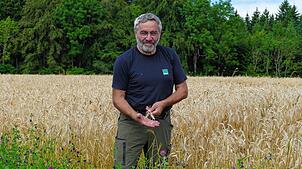 Die Beständigkeit der Wetterphänomene wie Trockenheit ist neu und eine Folge des Klimawandels, sagt der Leibertinger Landwirt Lothar ...