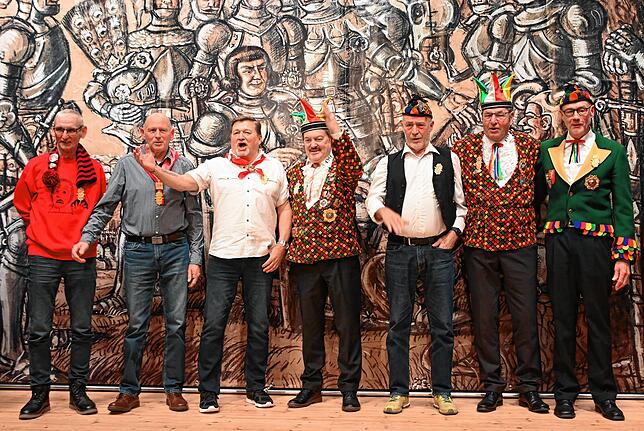 Sie erhalten den Erlebnisorden für 50 Jahre Laufnarr (von links): Wolfgang Keller, Pirmin Kästle, Herbert Muffler, Roland Drews, Thomas ...