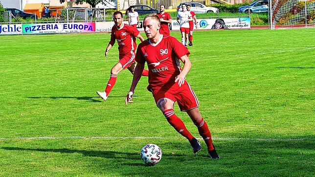 Torschütze des Jahres: Der Führungstreffer für den SV Jestetten durch Artur Kirschmann beim 3:2-Sieg am 25. September 2021 gegen den FC ...