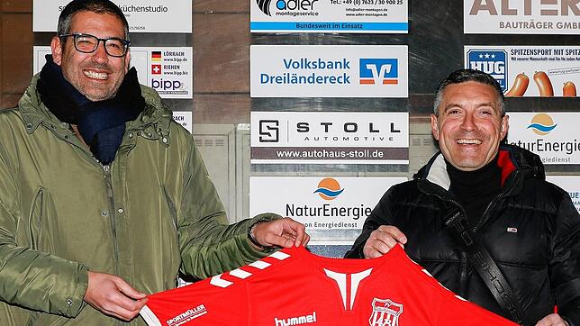 Das Lachen ist verschwunden: Vor fast genau einem Jahr entstand dieses Foto, als Tiziano Di Domenico (links) und Antonio Ratto als neue ...