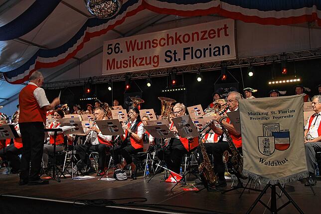 Bild 12: Was für ein Auftritt! Die schönsten Bilder vom Chilbi-Wunschkonzert des Musikzugs St. Florian