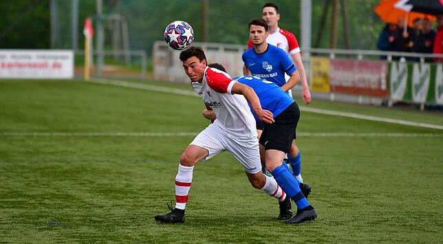 Bild 2: FC RW Weilheim besiegt die SG Mettingen/Krenkingen mit 3:1 &ndash; und wir haben Bilder!