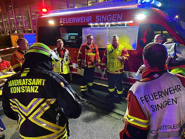 Hier liefen alle Informationen zusammen: Beim Brand in der Kreuzensteinstraße in Singen im Oktober 2024 war auch die Führungsgruppe im ...