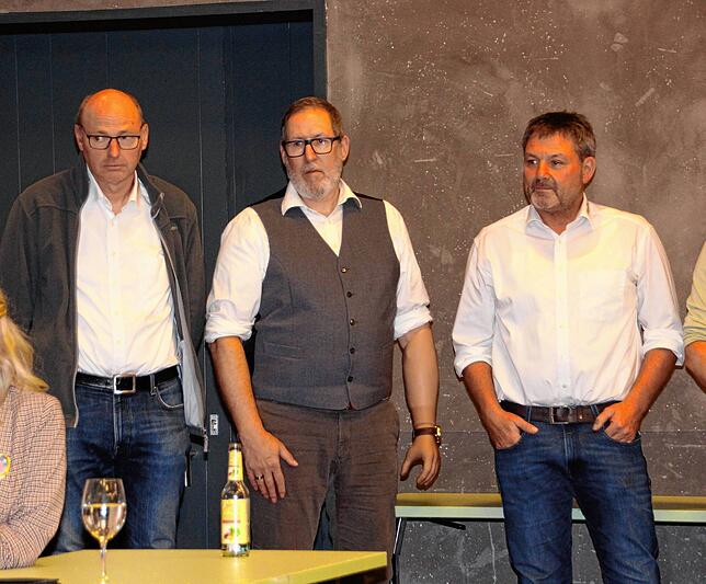 Die langjährigen Vorstandsmitglieder Frank Hellstern, Oliver Ritter und Markus Roßknecht (von links) werden verabschiedet.
