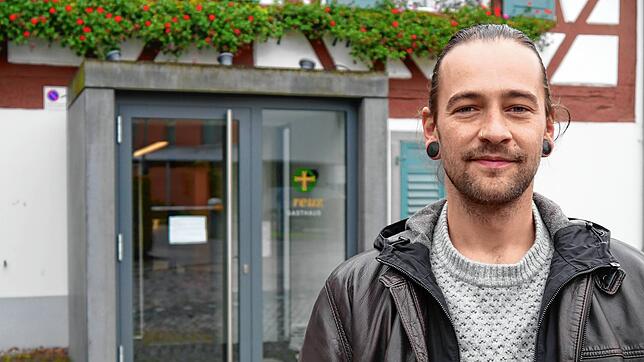 Sebastian Kopitztki macht Schluss: Unter seiner Regie wird das Gasthaus Kreuz, das aktuell nach einem Unwetterschaden seit Juni ...