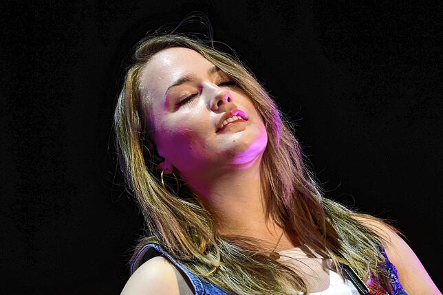 Bild 16: AnnenMayKantereit auf dem Southside 2025: Der Auftritt der Pop-Rocker in Bildern