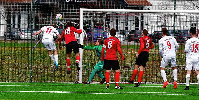 Bild 36: TuS Binzen besiegt den FC Hochrhein mit 4:2 &ndash; und wir haben Bilder!