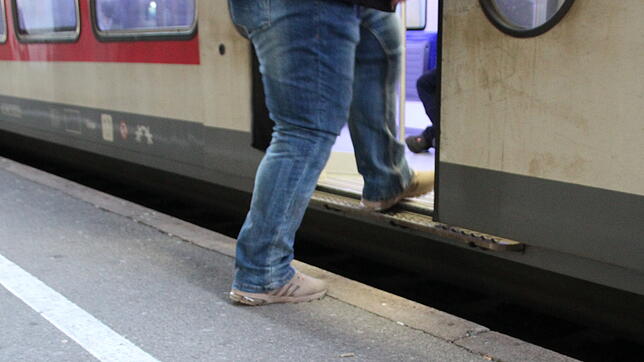 Für Rollstuhlfahrer ist der Einstieg in den Zug in Villingen bislang nicht möglich. Das soll sich mit dem Umbau ändern.