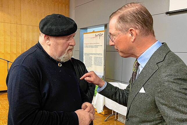 „Ich bin nicht seiner Meinung. Doch man muss sich ja alles einmal anhören.“: Georg Rauch, ehemaliger Vorsitzender des ...