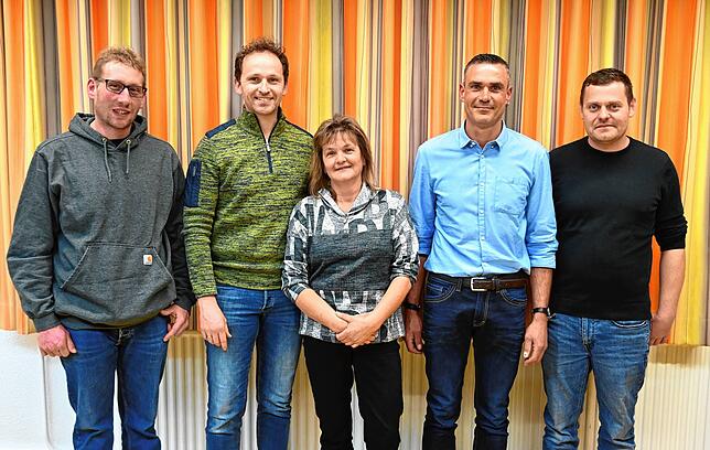 Die Kandidaten der Bürgerliste Hohenfels (von links): Matthias Hegge, Franz-Dieter Vögtle, Anita Moser, Harald Benkler und Alexander ...