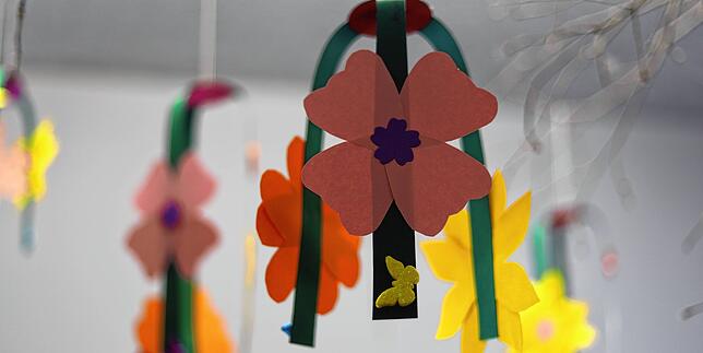 Bunt und wohnlich sollte es in jeder Kindertagesstätte sein.