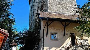 Eine Führung im Turm von Schloss Rötteln ist Teil des Programms, das der Verkehrs- und Kulturverein Hohentengen 2024 anbietet. Foto: ...