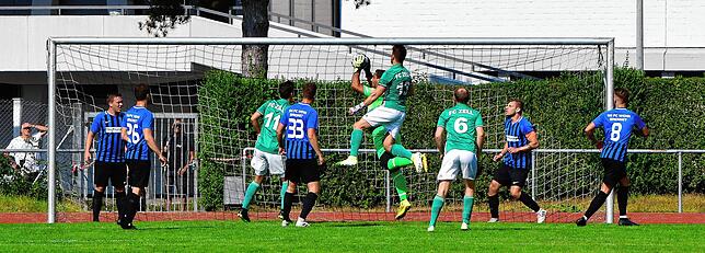 Bild 34: SG FC Wehr-Brennet besiegt den FC Zell mit 3:2 &ndash; und wir haben Bilder!