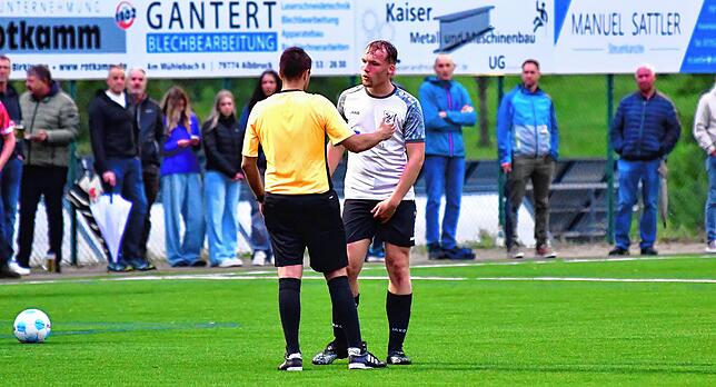 Bild 16: SV Buch besiegt Aufsteiger SG Weilheim/Gurtweil knapp mit 2:1 – und wir haben Fotos!