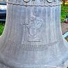 Diese Grüninger-Glocke wird auf einem Schrottplatz in Frankfurt am Main entdeckt.