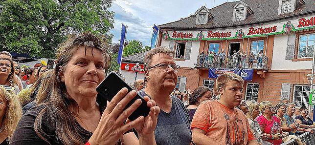 Bild 32: Alle Bilder von Papi&lsquo;s Pumpels bei der SommerSinnfonie in Bad Dürrheim