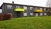 Im kommenden Jahr soll auf der Flüchtlings- und Obdachlosenunterkunft eine Photovoltaikanlage installiert werden. Das kostet viel Geld. ...