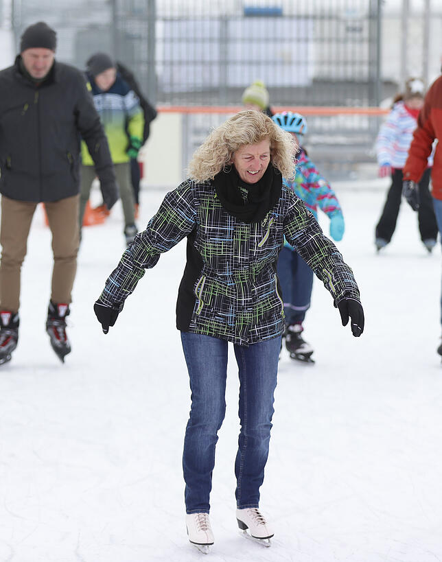 Bild 5: Bilder vom SÜDKURIER-Aktionstag auf der Blumberger Eisbahn
