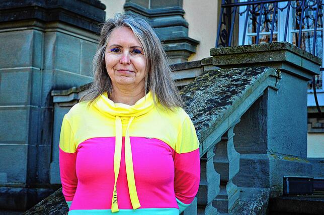Anita Vanyi macht momentan eine Ausbildung zur Pflegefachfrau bei der Sozialstation Bodensee. Die Arbeit mit kranken und alten Menschen ...