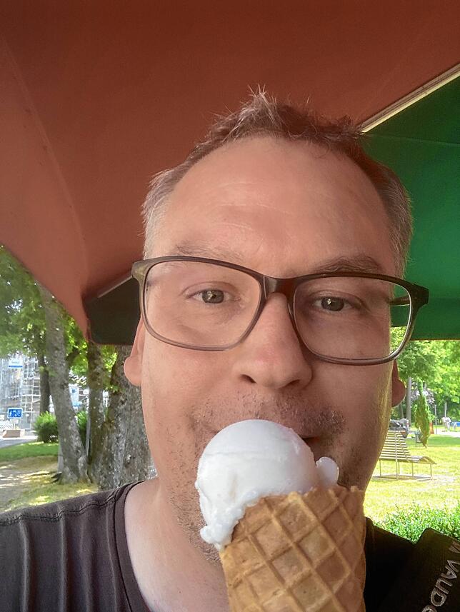 Abkühlung! Ein frisches Zitroneneis habe ich mir verdient.