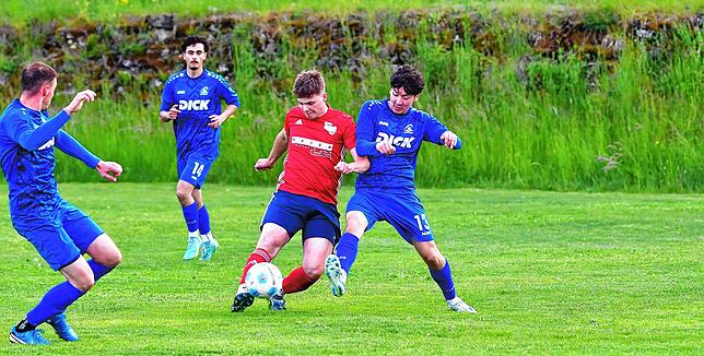 Bild 10: SC Lauchringen siegt 3:0 bei der SG Bettmaringen-Mauchen – und wir haben Fotos!