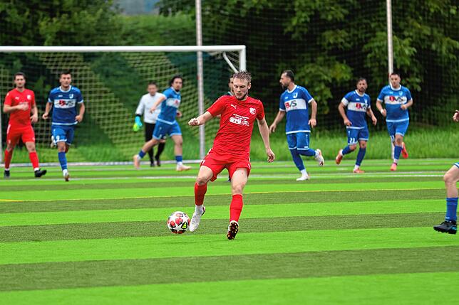 Bild 8: TuS Binzen besiegt FC Erzingen mit 3:0 und zieht in erste Runde des SBFV-Pokal ein– wir haben Fotos!