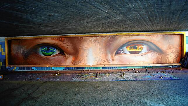 Mit der Probebemusterung soll dargestellt werden, wie die Urban Art Gallery in der Unterführung an der Konstanzer Marktstätte wirken könnte.