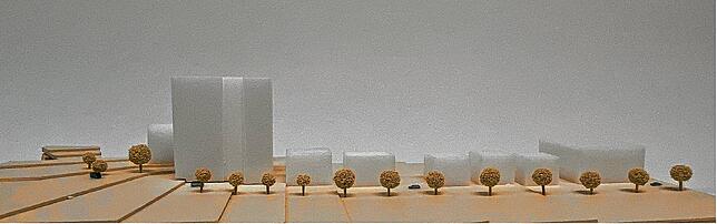 Wie groß wäre der &bdquo;Hochpunkt&ldquo; an der Friedrichstraße auf dem Schlossgarten-Areal im Vergleich zur Umgebung-Bebauung ...