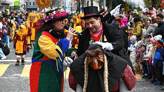 Bild 12: Großer Häfler Narrensprung in der Innenstadt &ndash; Teil 2