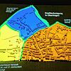 Unterschiedliche Projektionen zeigen, wie sich die Überlinger Stadtbefestigung und andere Bereiche im Laufe der Jahre entwickelten. Die ...