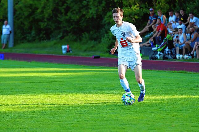 Bild 23: Die besten Bilder vom 5:2-Sieg des Hegauer FV im Testspiel beim FC Steißlingen