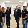 Sie bereiten die Gründung einer Jugendfeuerwehr in Hilzingen vor (von links): Der stellvertretende Kommandant der FFW Hilzingen Ronny ...