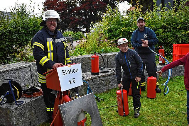 Bild 22: Feuerwehrabteilung Birkendorf: Vierter Aktionstag des Rettungswesens mit buntem Programm