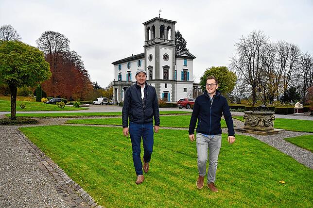 Sie brennen für Schloss Rheinburg: Lorenz Keller (links) und Julian Moser.