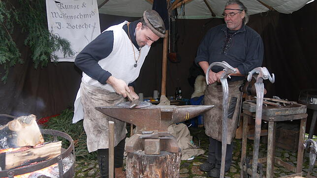 Am dritten Weihnachtsmarkt-Wochenende hat das Mittelalter auf dem Münsterplatz das Sagen.