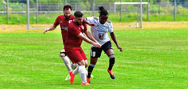 Bild 34: SV Obersäckingen zieht mit 4:0 gegen DTFV Bad Säckingen in die Pokalserie ein – wir haben Bilder!