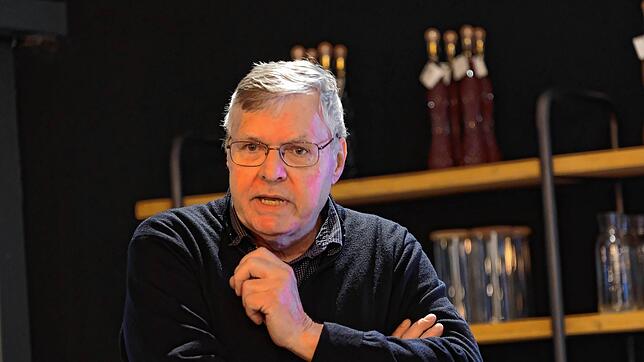 Polizeihauptkommissar Hans Hunger berät Läden bei der Diebstahlprävention.