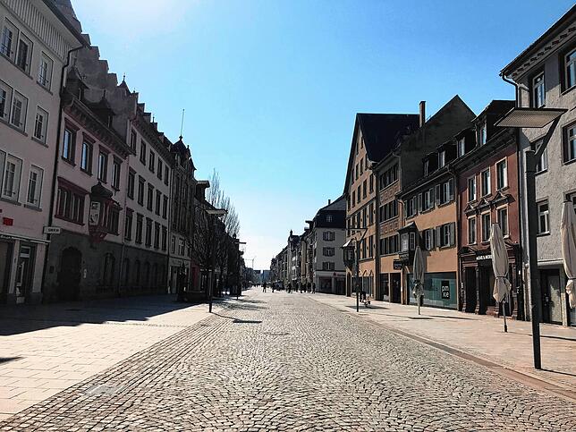 Die menschenleere Villinger Innenstadt – nicht an einem Sonntag, sondern am Donnerstag, 26. März, im ersten Lockdown.