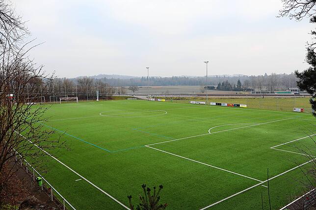 Um die fehlenden Fördergelder auszugleichen, vermietet der FC Büsingen seinen Kunstrasenplatz im Winter an schweizerische Vereine.