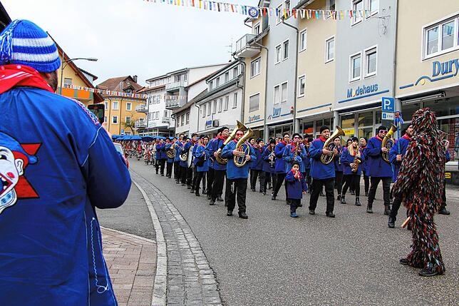 Bild 29: Bilder der Fasneteröffnung mit Schlüsselübergabe am Rathaus