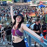 Sara Gleisberg hat auf dem zweitägigen Campus-Festival 2025 die Besucherinnen und Besucher gefragt, was sie auf dem Event eigentlich ...