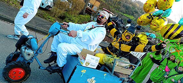 Bild 6: So schön war die gemeinsame Straßenfasnet in Oberlauchringen
