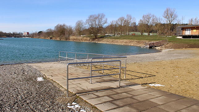 Angesichts des Niedrigwassers im Seepark-See, haben sich die Trendforscher auf die Suche nach einem geeigneten Sportangebot gemacht und ...