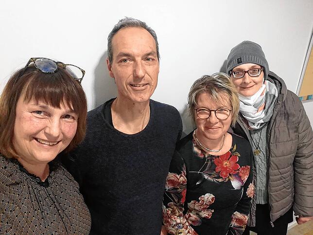 Ein Teil der Initiative Außerstationäre Krisenbegleitung (von links): Kerstin Huck, Bernd Manz, Waltraud Weiermann, Antje Eckert.