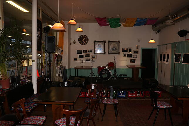 Blick in den Saal.
