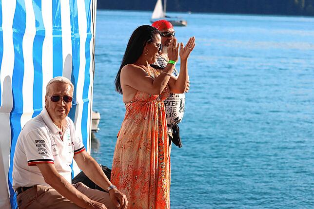 Bild 18: Anita Hofmann und viele andere Schlagerstars: Bilder vom Abschluss des Sound Beach Festivals in Überlingen