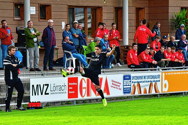 Bild 19: VfB Waldshut siegt mit 3:0 beim FV Lörrach-Brombach II &ndash; und wir haben Bilder!