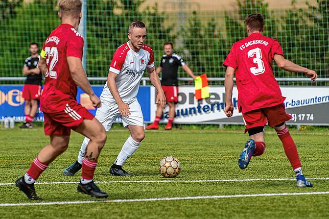 Bild 19: SG Weilheim/Gurtweil gewinnt gegen Aufsteiger FC Dachsberg mit 2:0 &ndash; und wir haben Bilder!